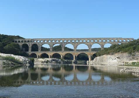 Pont du Gard. © Patrick Clenet, Licence de documentation libre GNU, version 1.2 