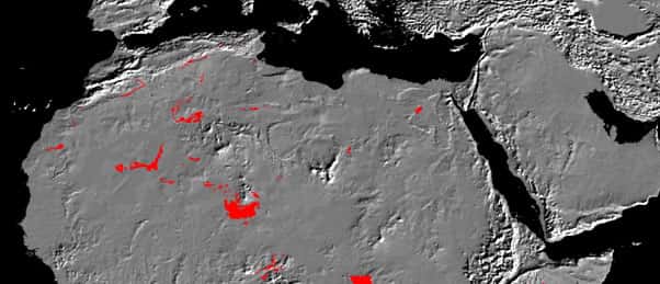 Affleurements du Continental intercalaire (en rouge) en Afrique du Nord. © DR