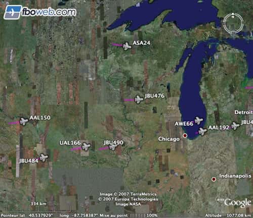 La circulation aérienne en temps quasi-réel au-dessus de la région des Grands Lacs, disponible sur le site fbo. © Google