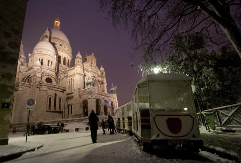 Paris, le Sacré Cœur sous la neige. © Vincent Haefliger