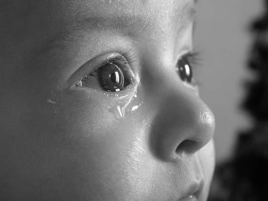 Si la dépression chez l'adolescent est assez connue, on ne pense pas toujours qu'elle peut aussi se rencontrer chez l'enfant et le nourrisson. © Gwi R-Flickr CC by nc sa 2.0