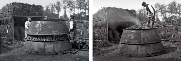 Des charbonniers à l'œuvre dans la forêt de Sénart en 1925. © CNRS Photothèque / Fonds historique