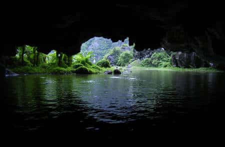 Les grottes et cavernes renferment parfois des trésors insoupçonnés. © Harmony-hiro, Flickr, CC by-nc-sa 2.0