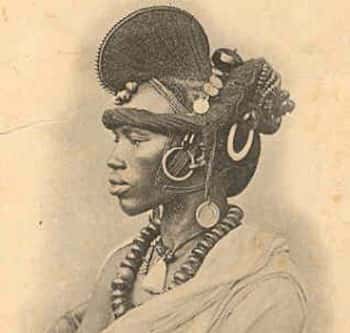 Femme Foulah. © Edmond Fortier, 1900, Archives Nationales du Sénégal