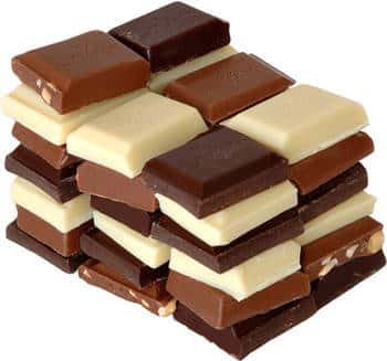 Toutes sortes de chocolat peuvent être réalisées à partir de la pâte de cacao. © André Karwath aka Wikipedia
