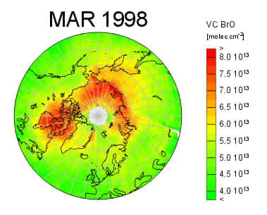 Figure 13 : Photo satellite montrant l’explosion des oxydes de brome responsable de la destruction de l’ozone au niveau du sol dans l’arctique : l’explosion de brome © A. Richter
