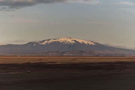 Le volcan Hekla, dans le sud de l’Islande. © Wikipédia