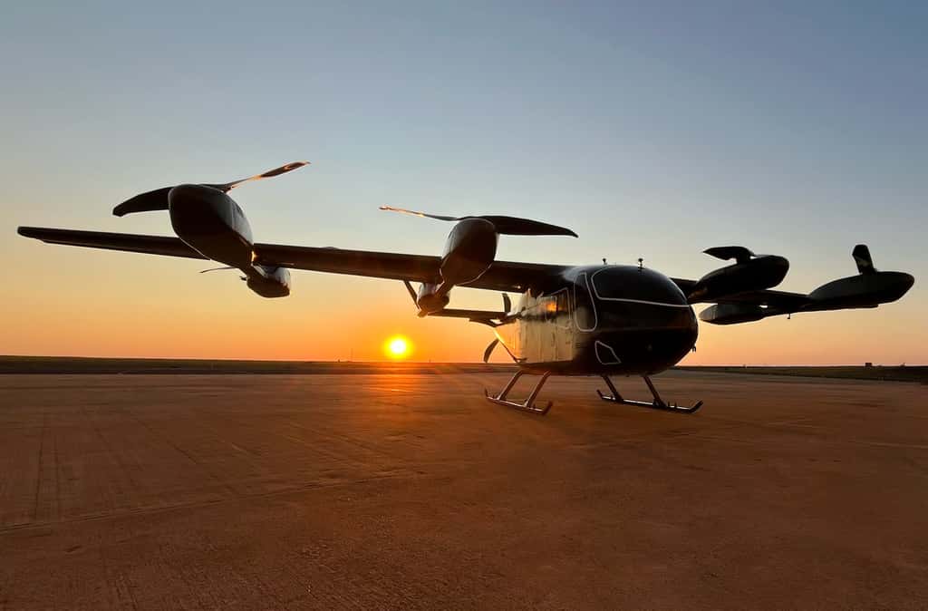 Eve Air Mobility présente son premier prototype taille réelle pour son aéronef électrique à décollage et atterrissage verticaux. © Eve Air Mobility