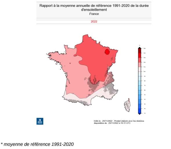 En rouge, les zones où l'ensoleillement a été le plus excédentaire en 2022. © Météo France