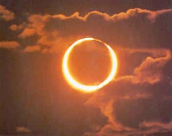Eclipse annulaire de Soleil visible à Bornéo, Sumatra
