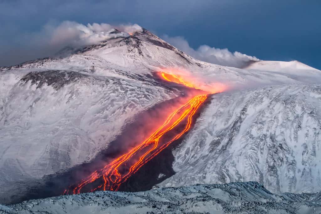 Coulées de lave du volcan Etna, Sicile, Italie. © Wead, Adobe Stock