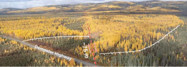 Par endroits, la faille atteint 75 mètres de largeur. © <em>University of Victoria, University of Alberta</em>