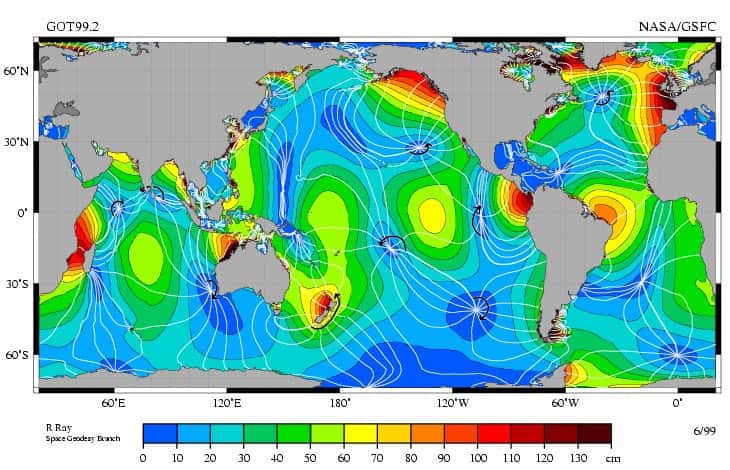 Carte océanique des points amphidromiques. Ces points où la marée est nulle sont situés à l’intersection des lignes blanches. © NASA / Goddard Space Flight Center, Jet Propulsion Laboratory, Topex/Poseidon