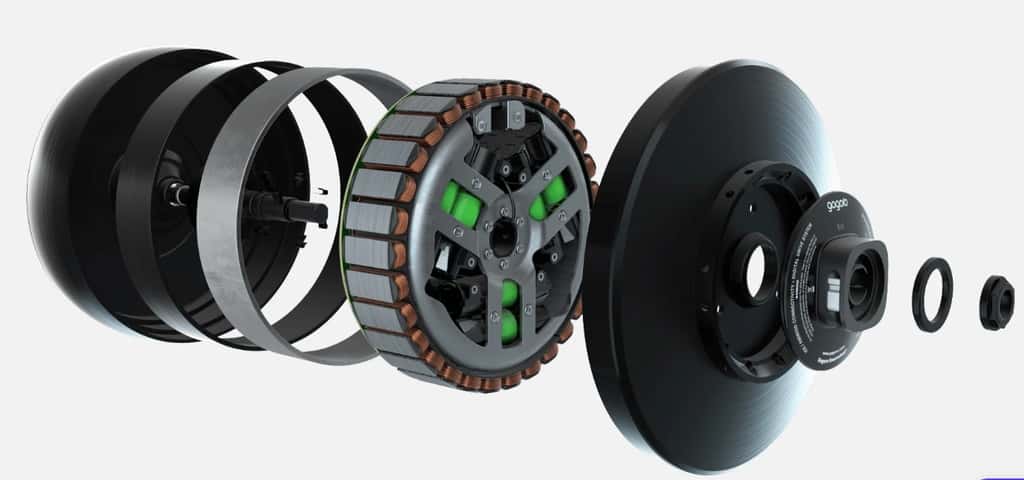 La Smartwheel de l’Eeyo est un joli tour de force technique qui réunit le moteur électrique, la batterie et l’électronique. © Gogoro