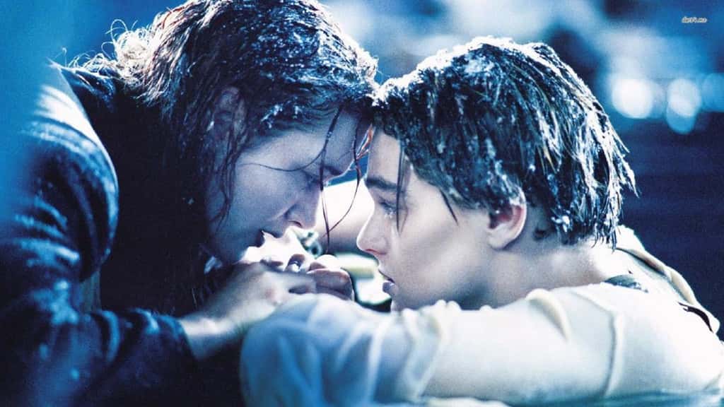 Les héros du film <em>Titanic</em>, Jack et Rose, naufragés dans l'océan. © Titanic, 1997
