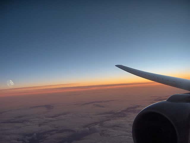 Dans l'avion, le mal des transports est appelé mal de l'air. Pour limiter les symptômes, il est conseillé de réserver son siège au milieu de l'appareil car les mouvements sont moindres. © Esther Dyson, Flickr, CC by-nc 2.0