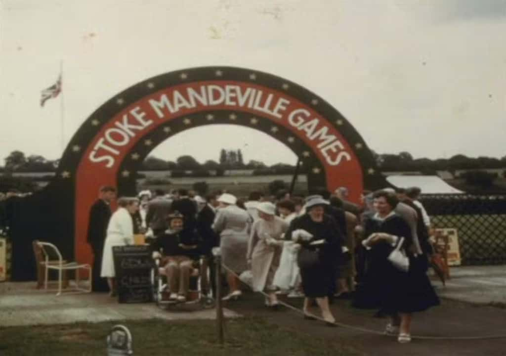 Les Jeux de Stoke Mandeville dans les années 1960. © S. Haynes