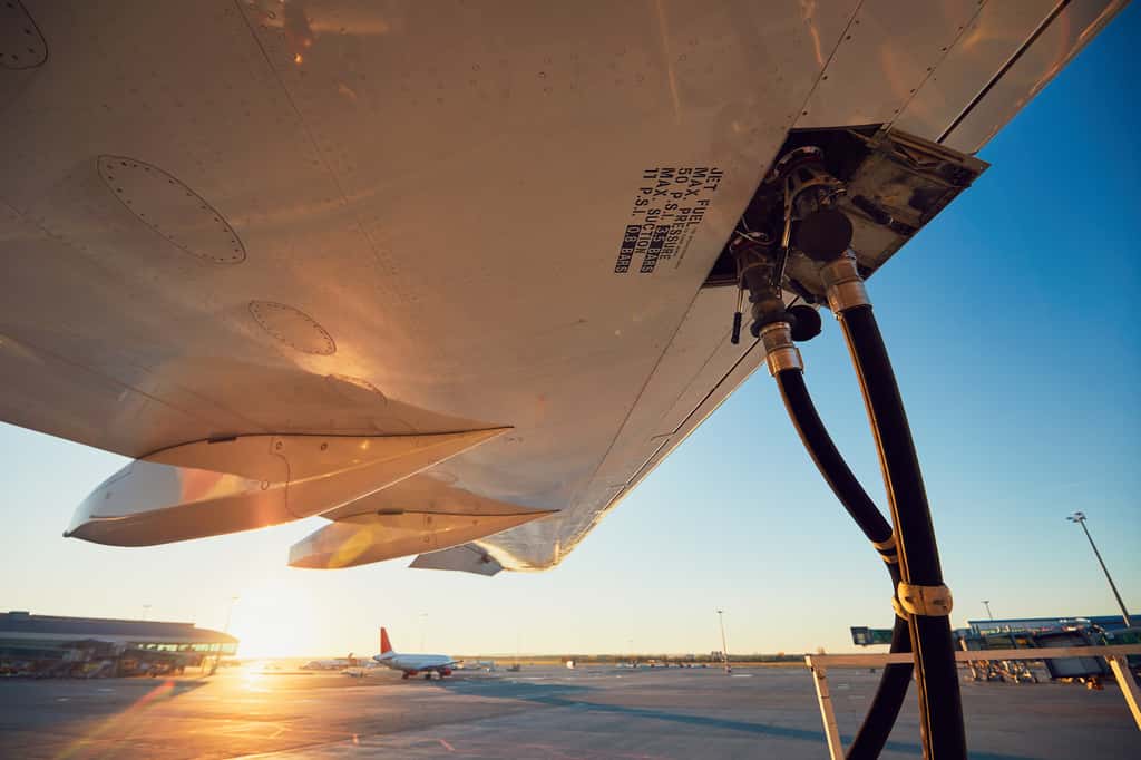 Le secteur aérien est lui aussi confronté à la problématique de la transition énergétique. © Chalabala, Getty Images