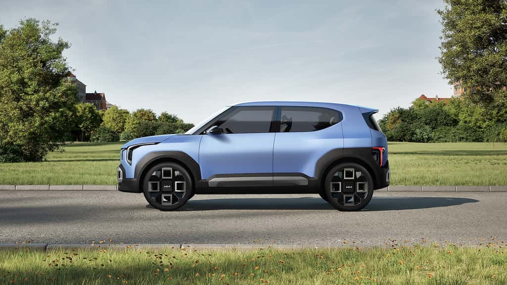 La ligne du futur crossover Kia est épurée, mêlant formes géométriques et lignes fluides. © Kia