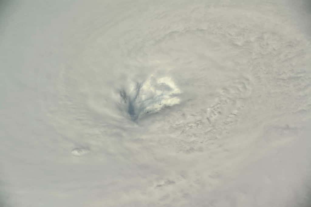 L'œil de l'ouragan Ida photographiée de la Station spatiale par Thomas Pesquet. © ESA, Nasa, T. Pesquet