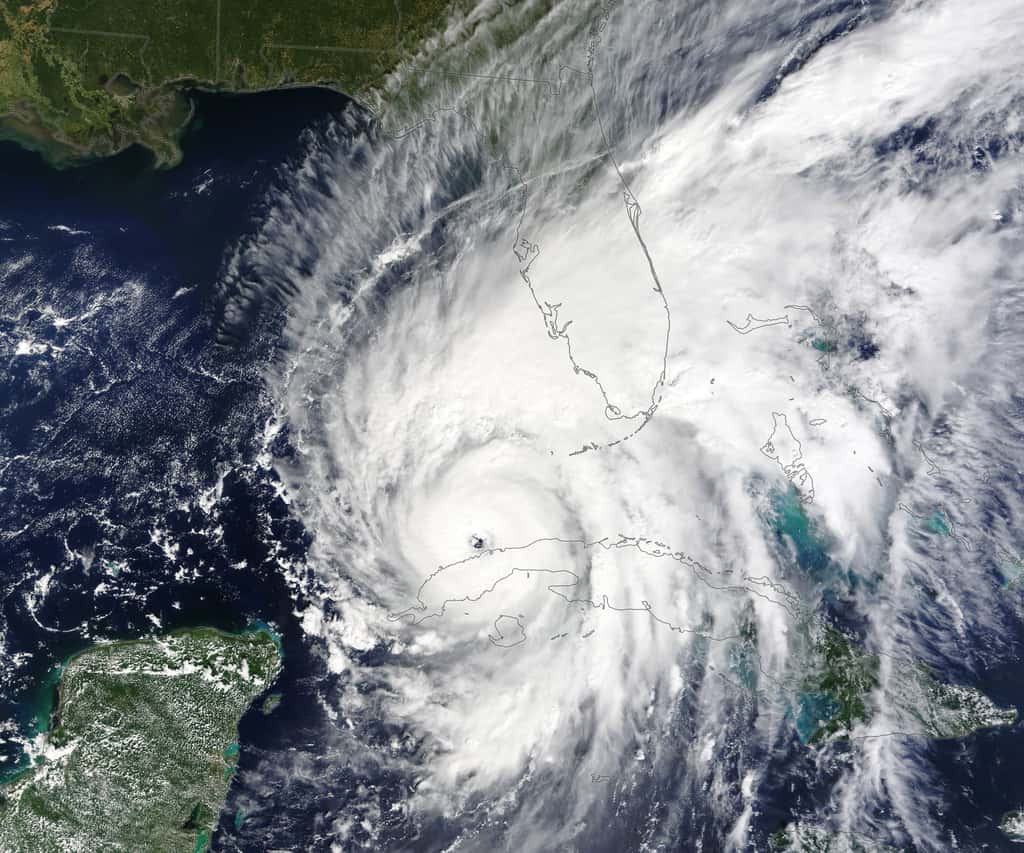 L'ouragan Ian, en catégorie 4/5, à proximité de la Floride en septembre 2022 : il s'agit du phénomène cyclonique le plus dévastateur survenu dans l'Atlantique Nord l'année dernière. © Nasa