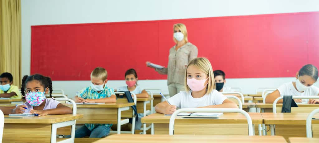 Pendant la pandémie de Covid, l'écart genré a baissé ce qui suggère que l'école joue un rôle important dans l'apparition de ce dernier. © JackF, Adobe Stock