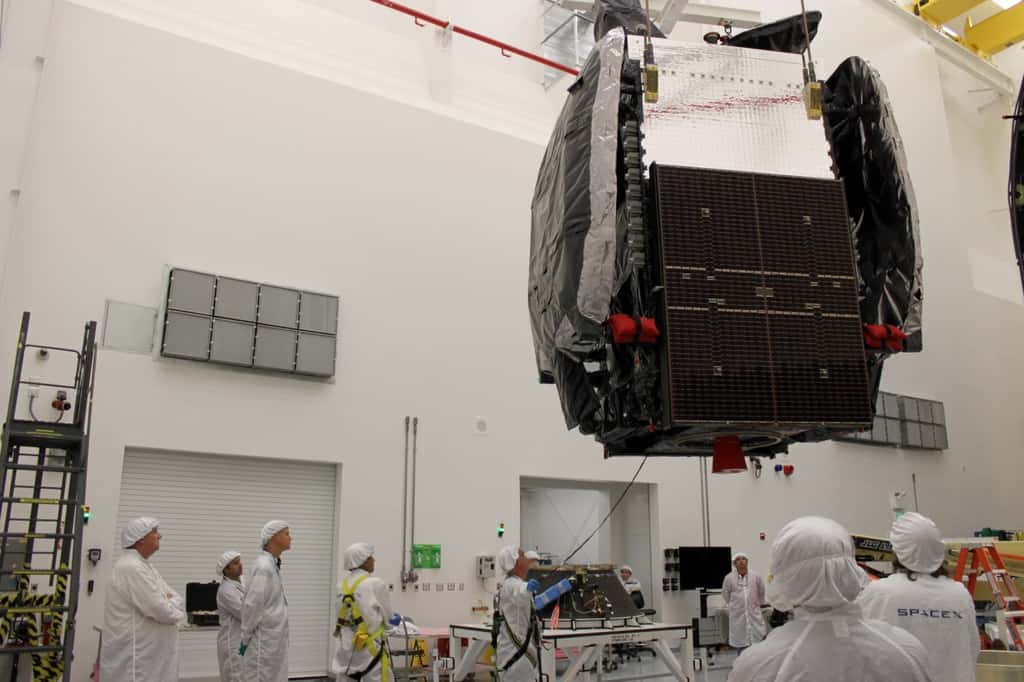 Le satellite SES-8 construit par Orbital Sciences. Il devrait être placé sur une orbite géostationnaire dans le courant de la semaine. © SpaceX