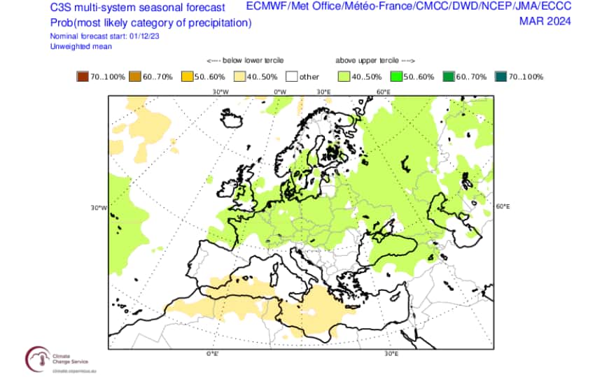 En vert, les zones plus humides que la moyenne en mars. © Copernicus