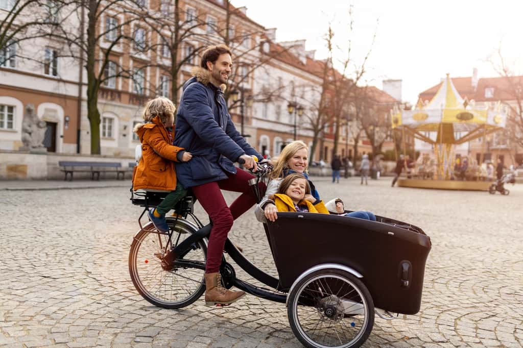 Le bonus vélo concerne aussi le vélo cargo, quelles que soient les activités auxquelles il sera destiné. © pikselstock, Adobe Stock