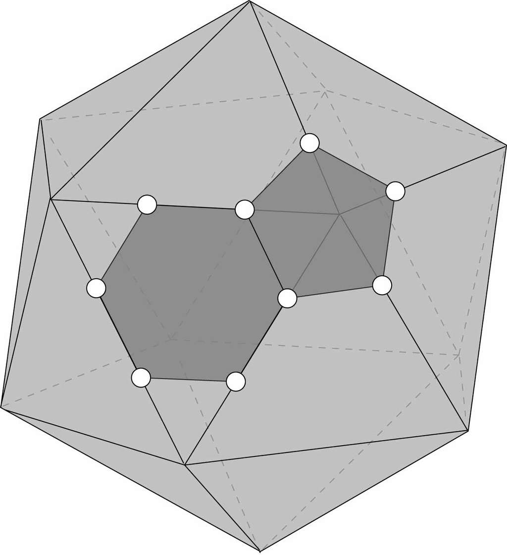 En route vers l’icosaèdre tronqué. On voit sur cette figure que chaque pointe engendre un pentagone et chaque triangle, un hexagone. © Hervé Lehning, DR