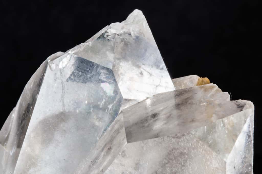 Le quartz est un minéral du groupe des silicates. © Kevin Bowman, Flickr