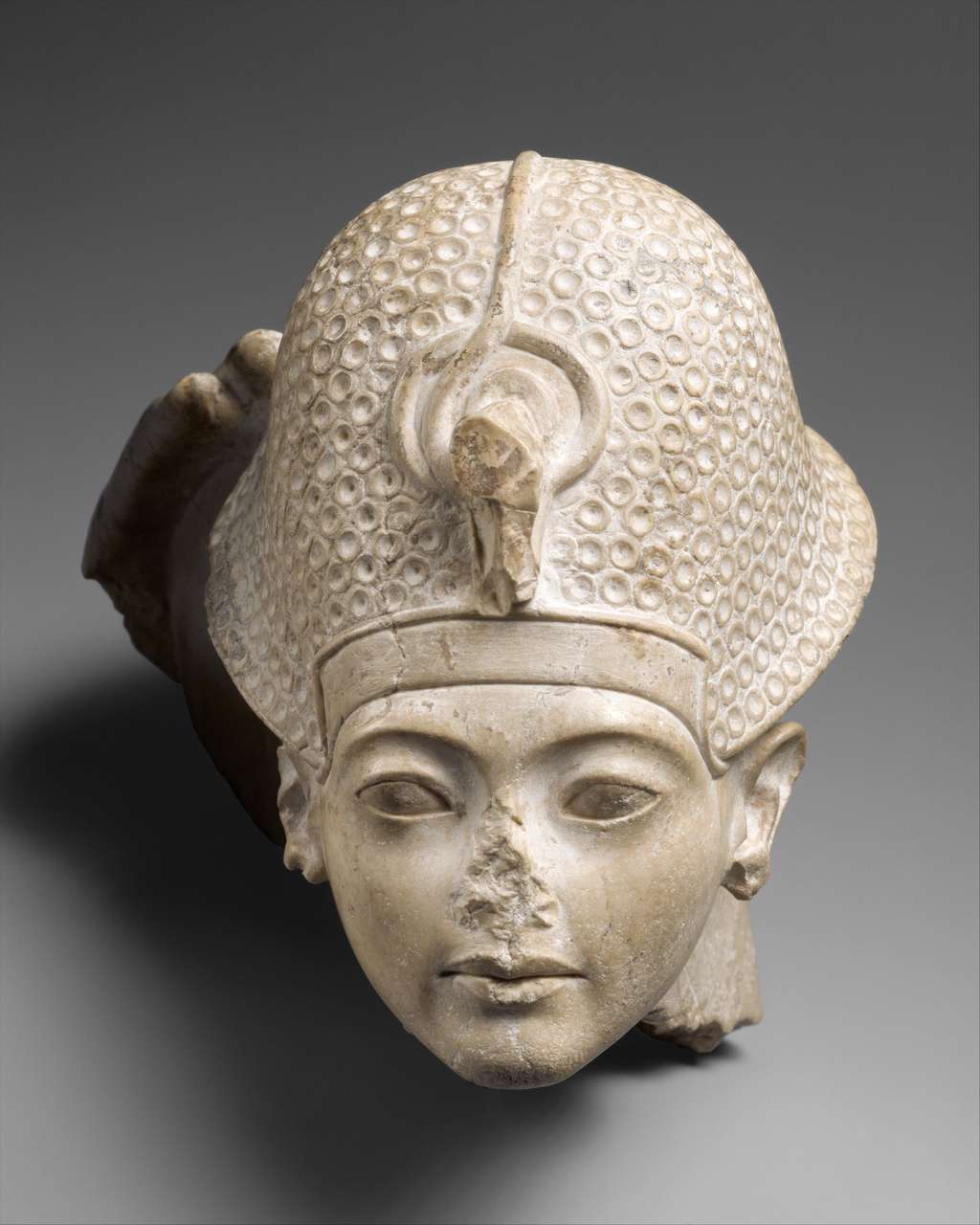 Toutânkhamon, le fils d'Akhenaton et de la sœur de ce dernier, a vécu entre -1345 et -1327 avant J.C. © <em>The Metropolitan Museum of Art</em>