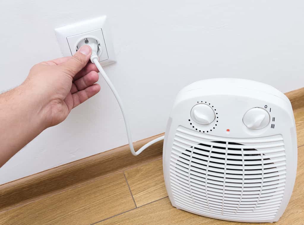 Un chauffage d'appoint consomme bien plus d'énergie qu'un radiateur à inertie. © Evgen, Adobe Stock