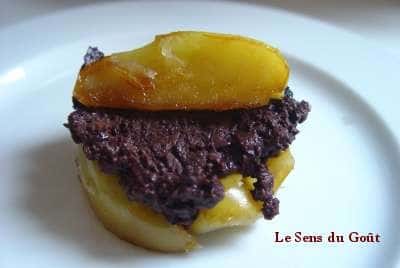 Le boudin n'est pas un mets diététique, mais apporte du fer. Ici, du boudin noir aux pommes. © sensdugout.canalbog.com