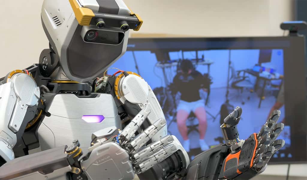 Sanctuary AI a opté pour un système hydraulique au niveau des mains de son robot Phoenix. © Sanctuary AI