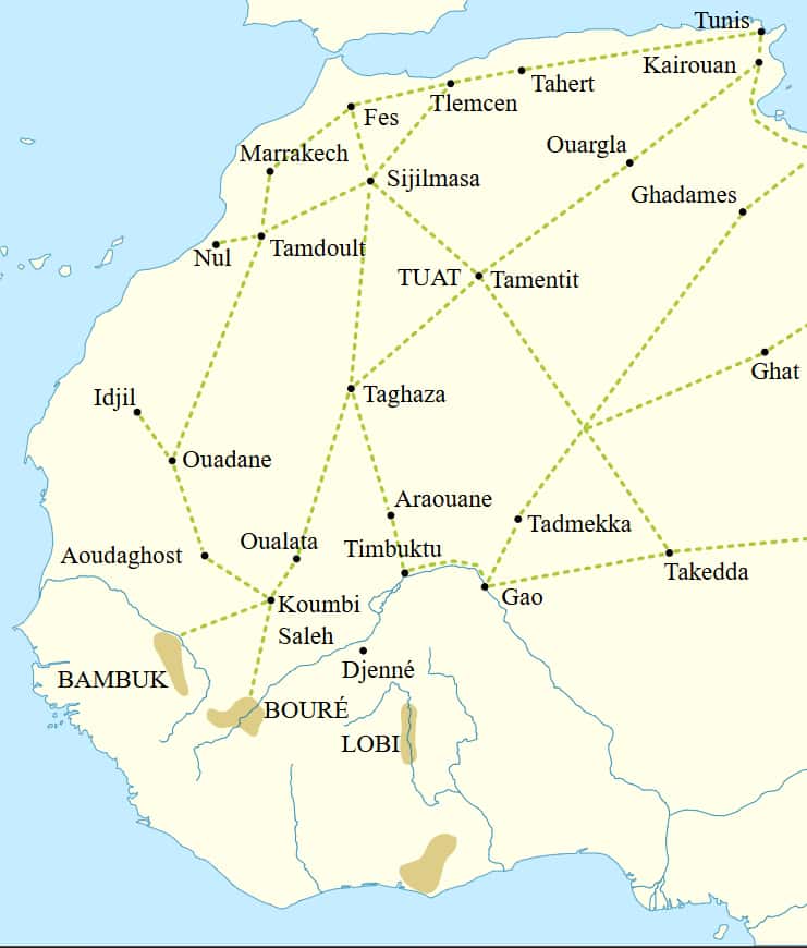 Routes commerciales du Sahara occidental vers 1000-1500. Les gisements aurifères sont indiqués par un ombrage marron clair. © Wikimédia Commons, domaine public