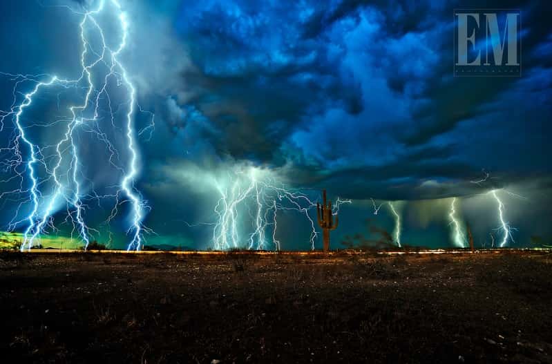 La violence d'un orage en Arizona. © Edward Mitchell