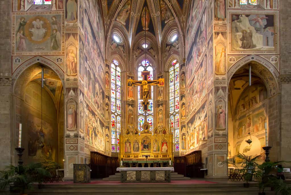 L'intérieur de la basilique Santa Croce. © robertdering, Adobe Stock