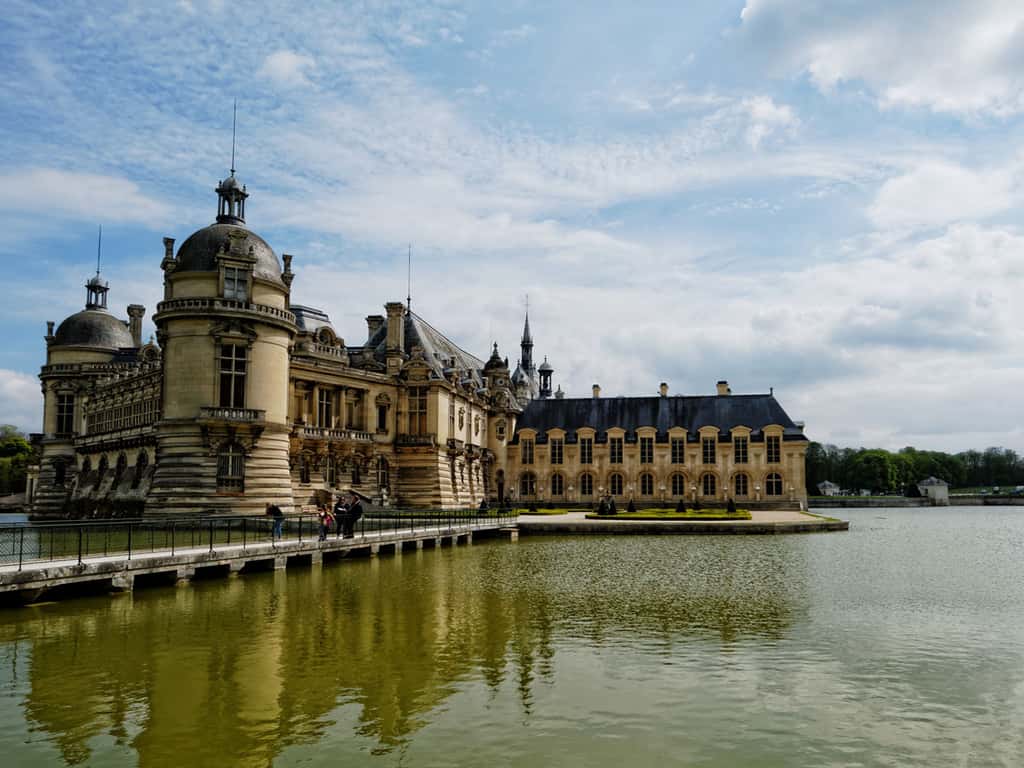 Château de Chantilly s'étend sur un parc de 7800 hectares