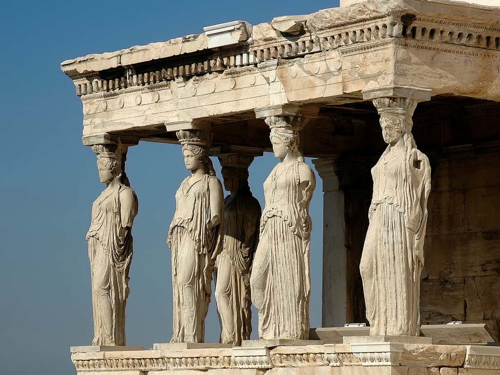 Les Caryatides sur l'Acropole - Gréce