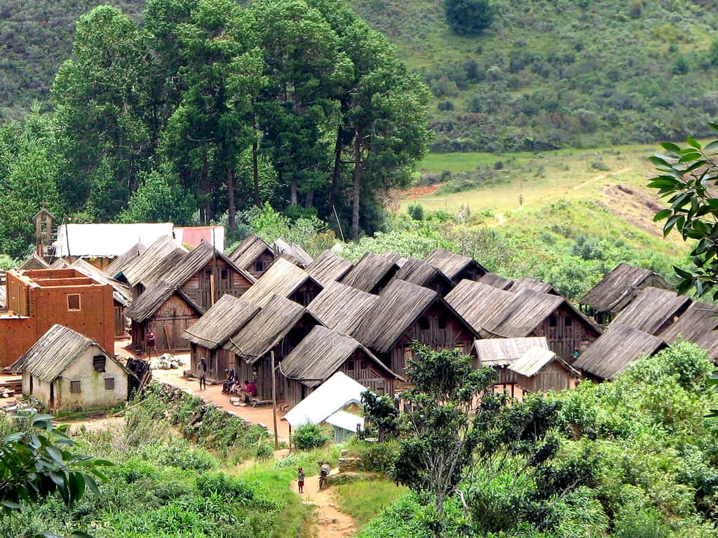 Village zafimaniry Ifasina, Province de Fianarantsoa -Madagascar