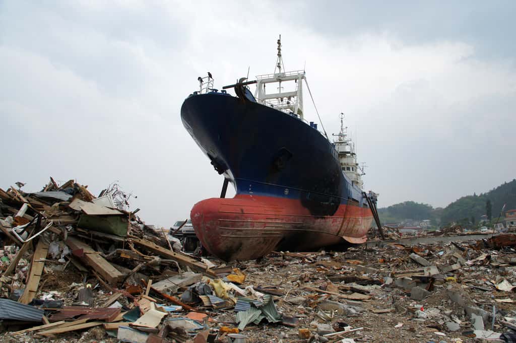 Dégâts associés au tsunami de 2011 au Japon. © lax15las, Adobe Stock