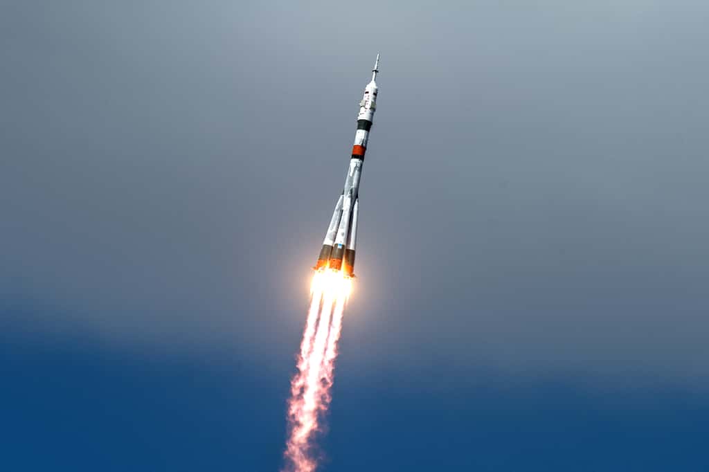 Lanceur Soyuz MS-16, le 9 avril 2020, avec à son bord trois nouveaux passagers pour la Station spatiale. © Nasa, GCTC, Andrey Shelepin