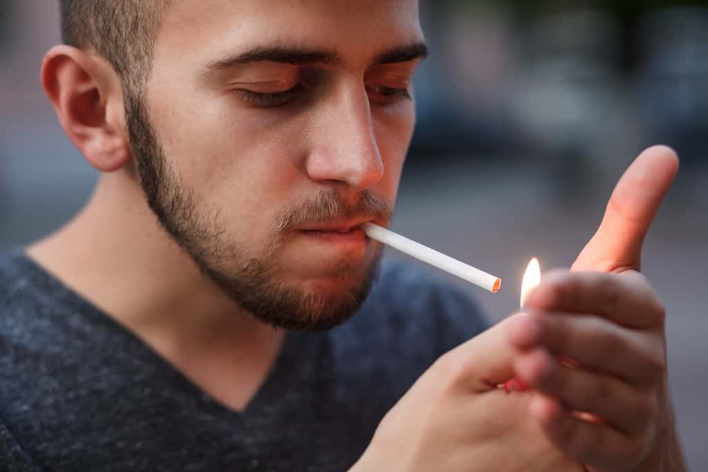 L’addiction au tabac est-il un héritage de l'Homme de Néandertal ? © Vasyl Syniuk, Shutterstock