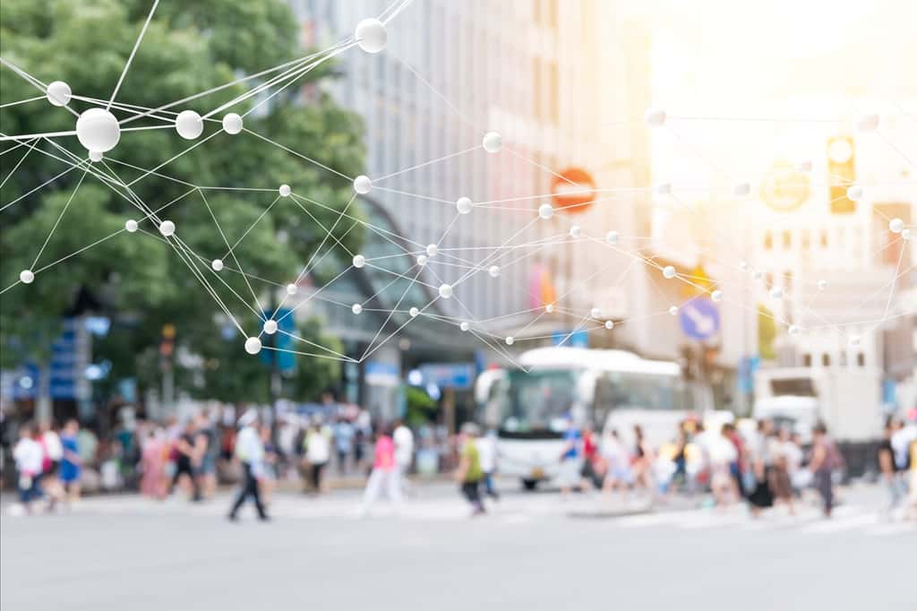 De plus en plus connectée, la <em>smart city</em> sera un Eldorado économique selon les prévisions d'une étude américaine. © zapp2photo, Adobe Stock