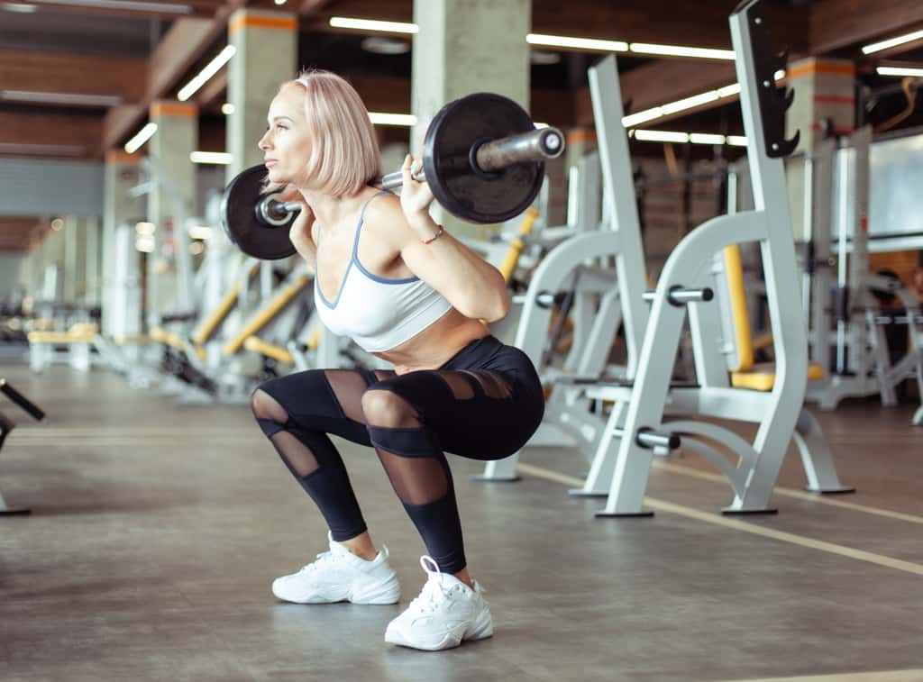 Bien utilisés, les poids peuvent contribuer à renforcer vos tendons. © splitov27, Adobe Stock