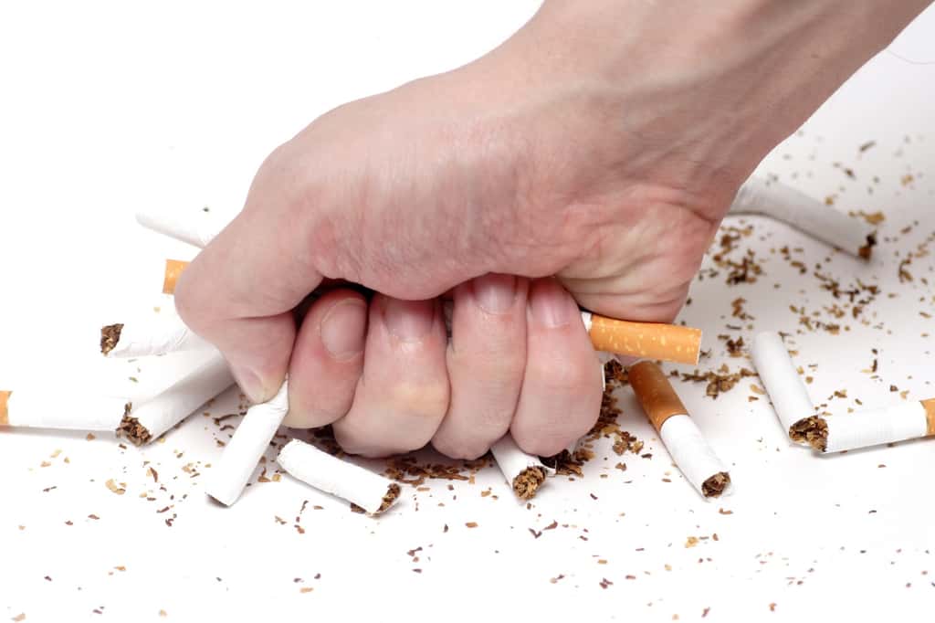 La cigarette électronique permet de réduire sa consommation de tabac. © Stepan Popov, Fotolia