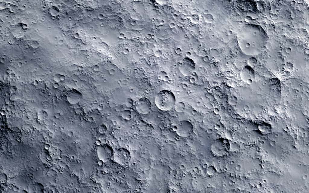 La surface de la Lune est constellée de cratères. Comment faire pour identifier ceux potentiellement associés à l'impact d'un objet interstellaire ? © helen_f, Adobe Stock