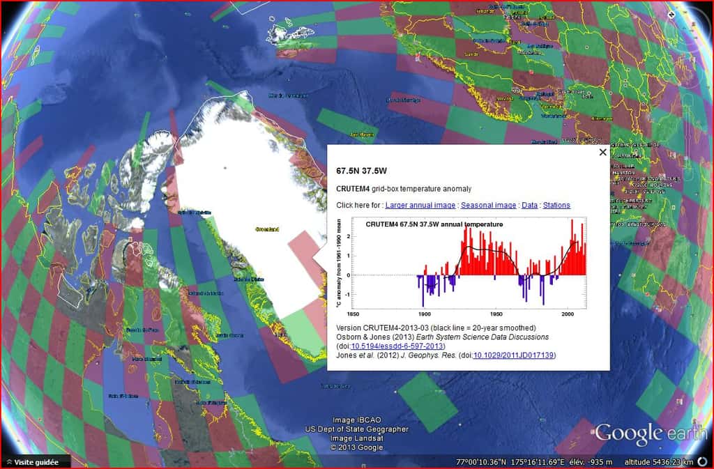 Toutes les zones colorées en rouge ou en vert abritent au minimum une station météorologique. Il est donc possible d’y suivre l’évolution des températures par le passé, comme ici au Groenland. © Google Earth
