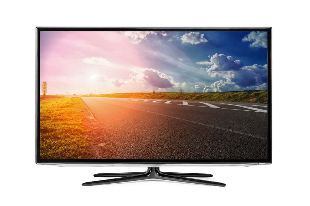 La TV 32" présente un bon rapport qualité/prix/flexibilité. © Ruslan Ivantsov, Adobe Stock